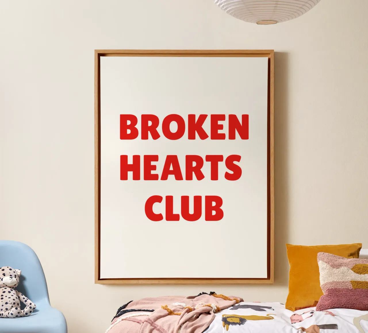 Club dei cuori infranti tela con Cornice a cassetta da The Quote Collective