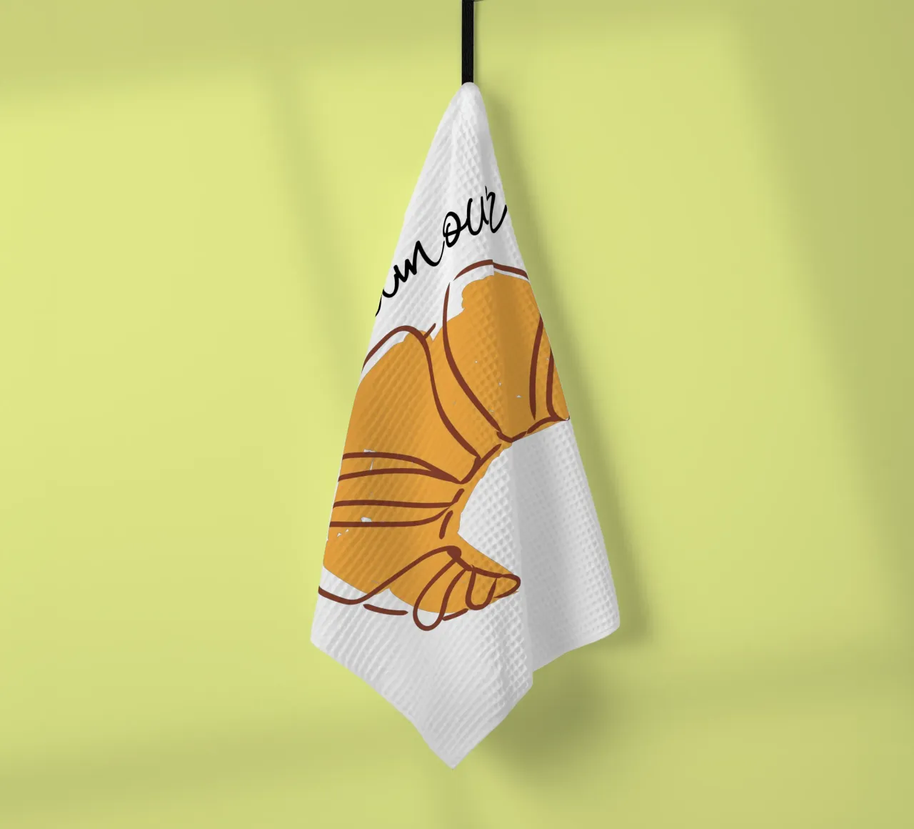 Illustration d'un délicieux croissant dessiné à la main torchon de The Quote Collective