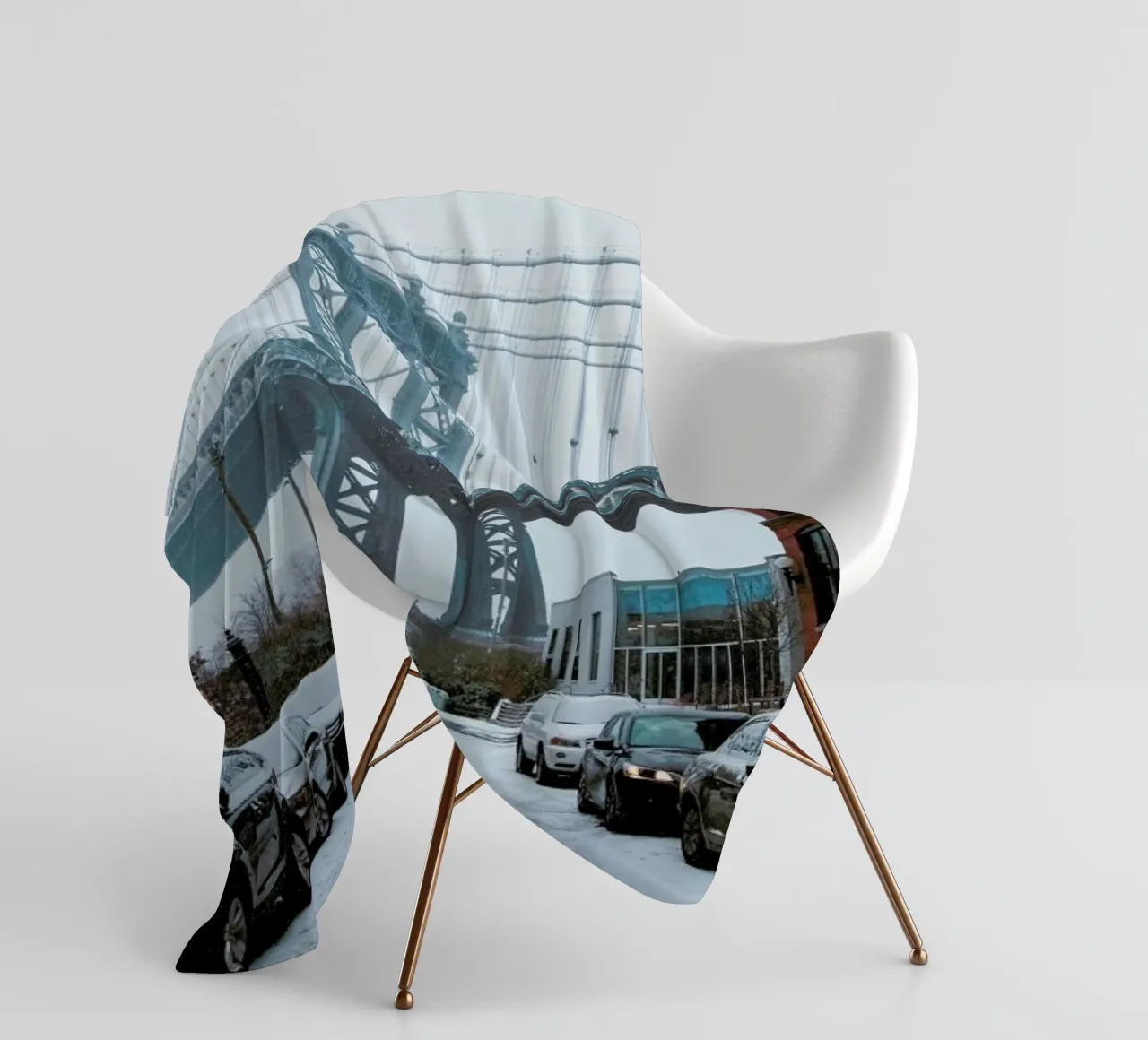 Winter Bridge Fleecedecke von METROPOLIS