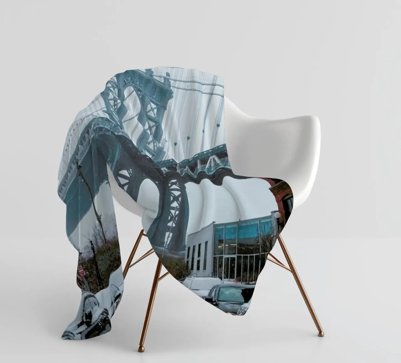 Winter Bridge Fleecedecke von METROPOLIS