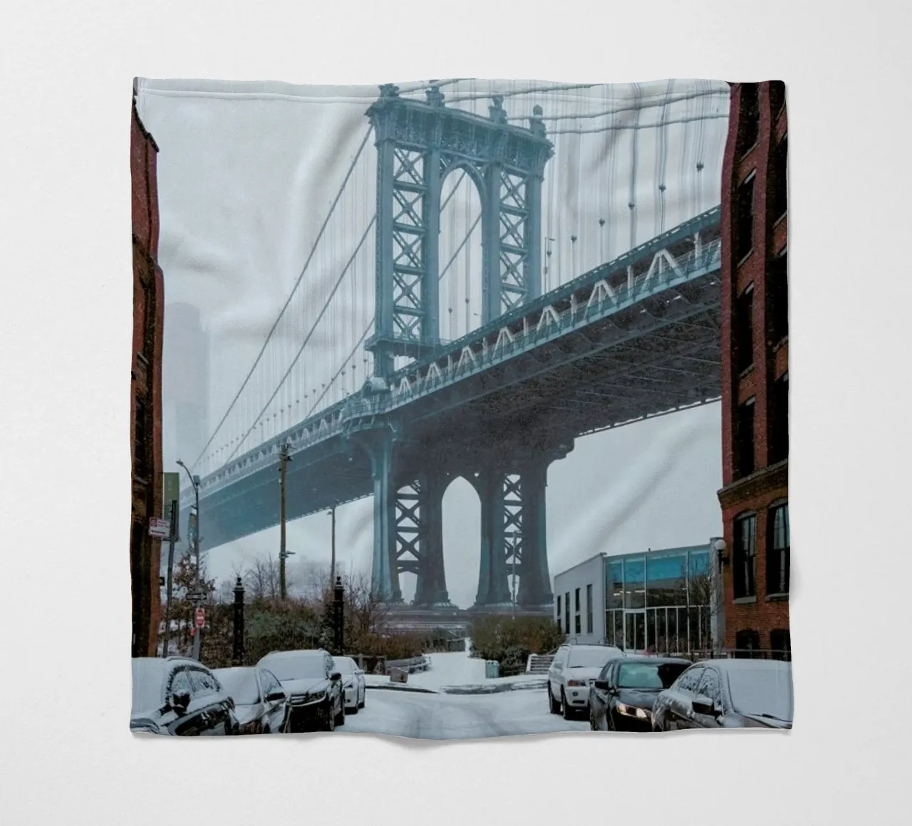 Winter Bridge Fleecedecke von METROPOLIS