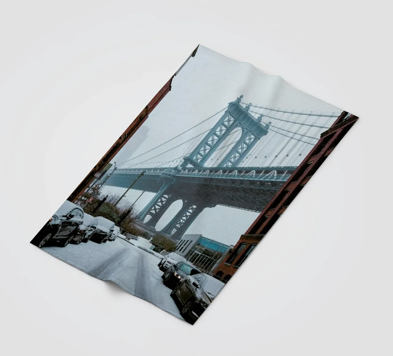 Winter Bridge Fleecedecke von METROPOLIS