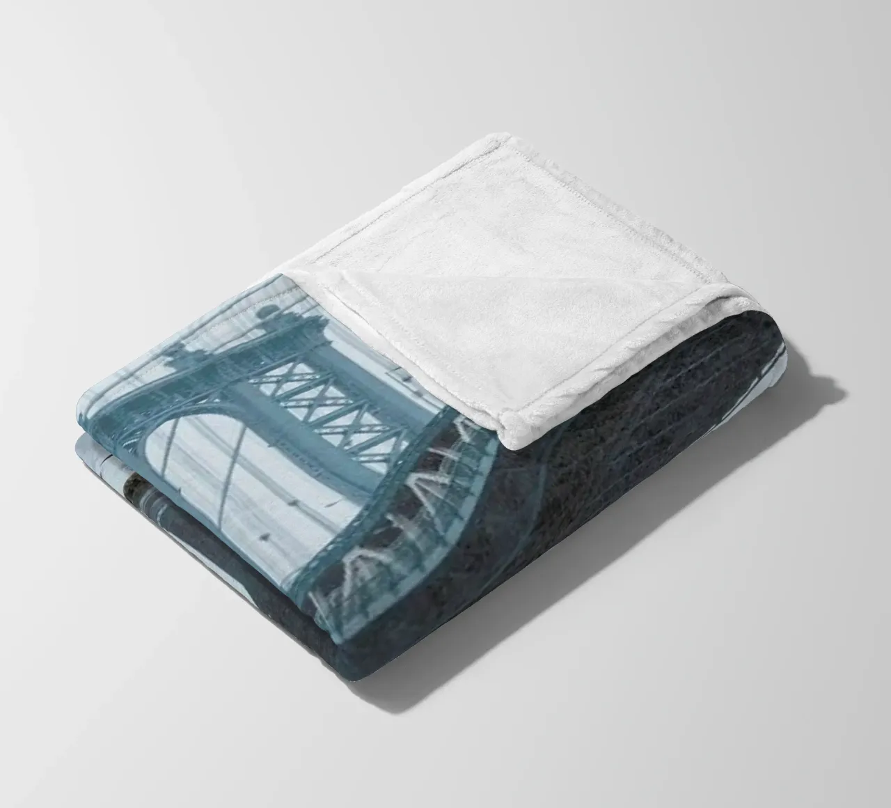 Winter Bridge Fleecedecke von METROPOLIS