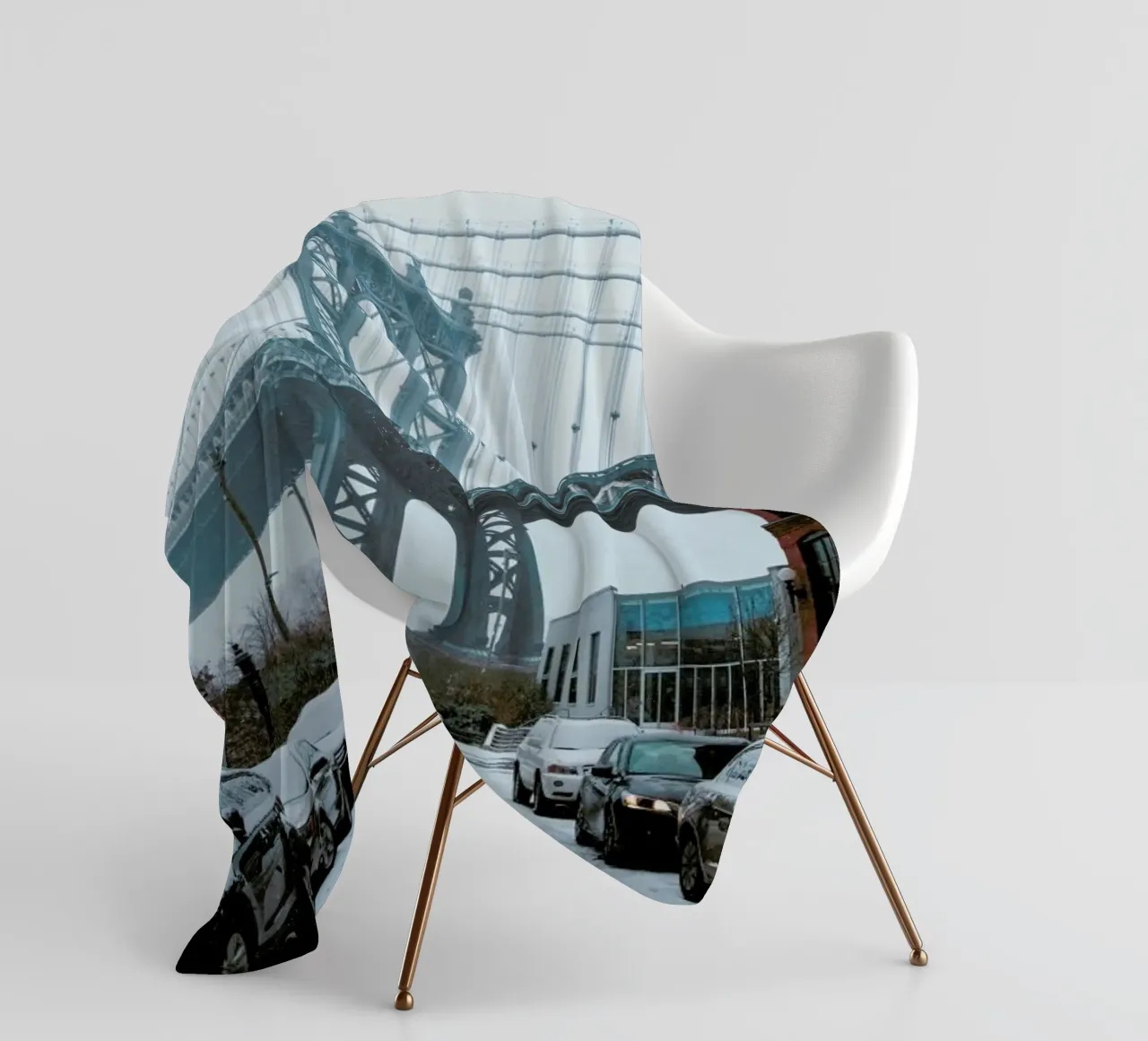 Winter Bridge Fleecedecke von METROPOLIS