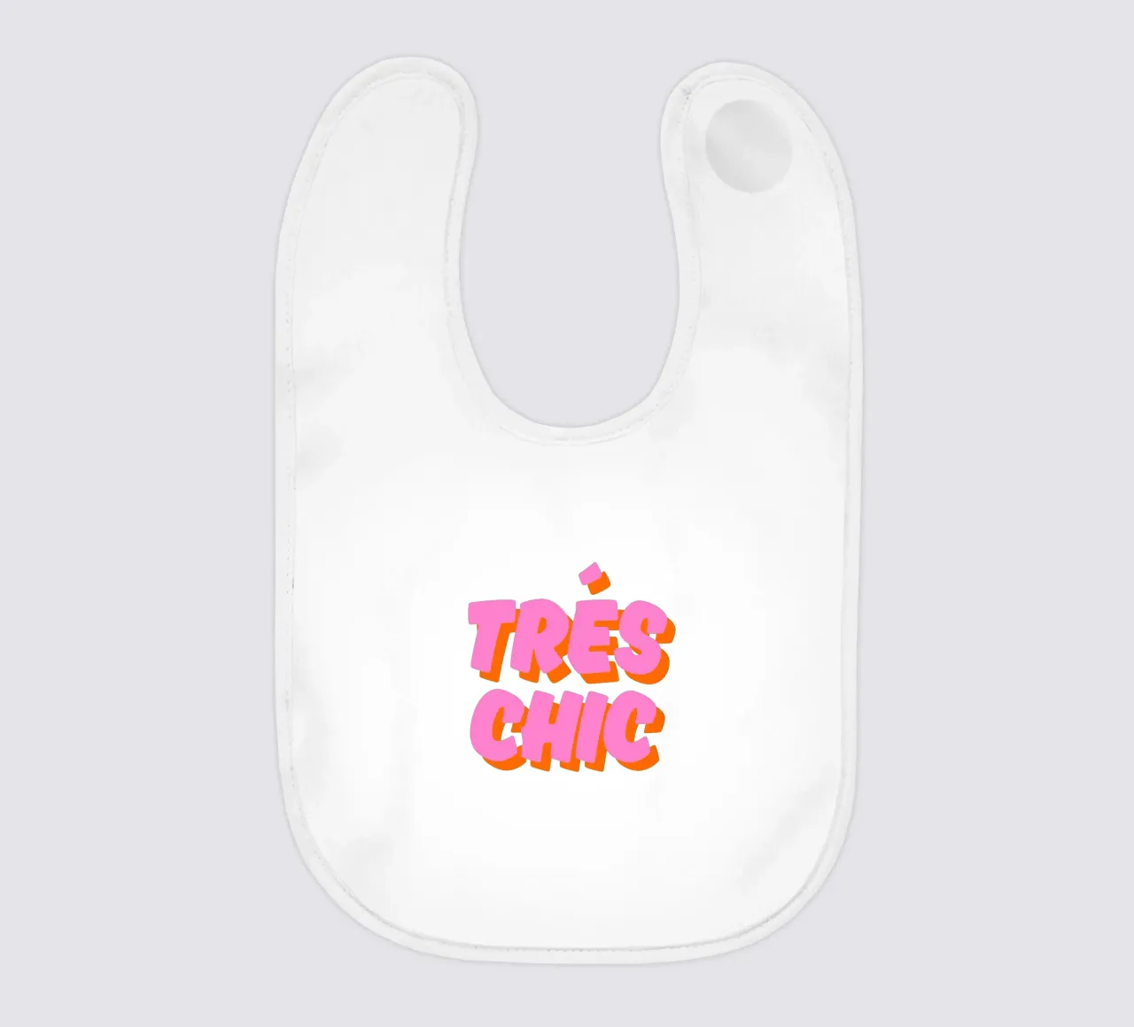 Audace design tipografico "Très Chic" in rosa e arancione bavaglino da The Quote Collective