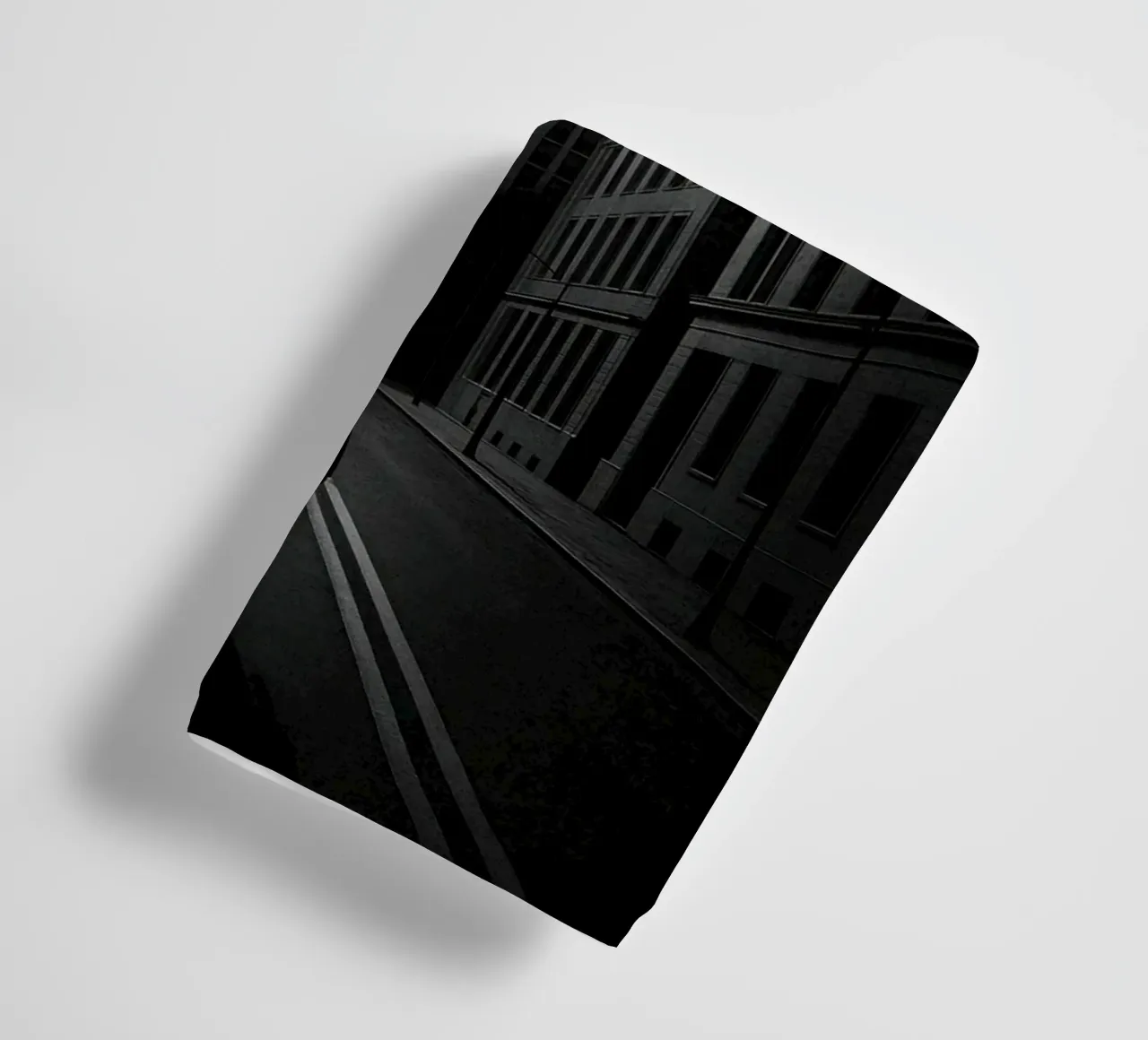 New York – Solitude verticale asciugamano da bagno da Black & White