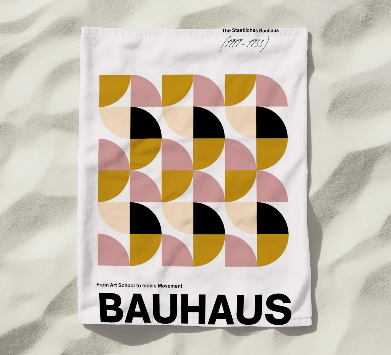 Bauhaus Geometric Grid Abstract Art Print by Iconic Design M toalla de playa de NorwesClub