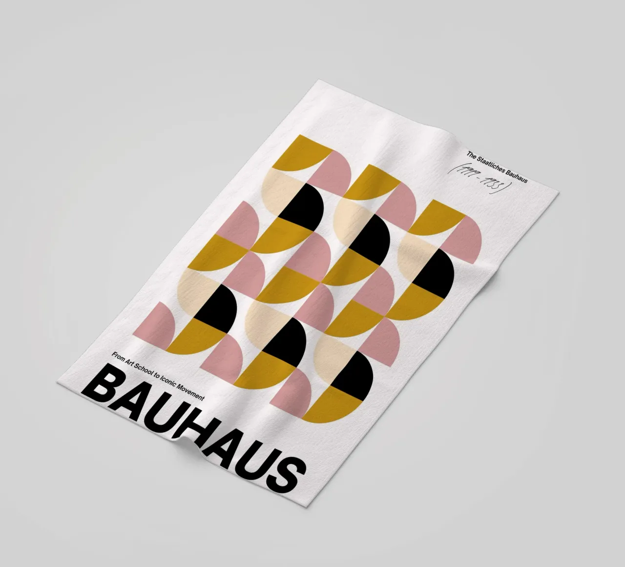 Bauhaus Geometric Grid Abstract Art Print by Iconic Design M toalla de playa de NorwesClub