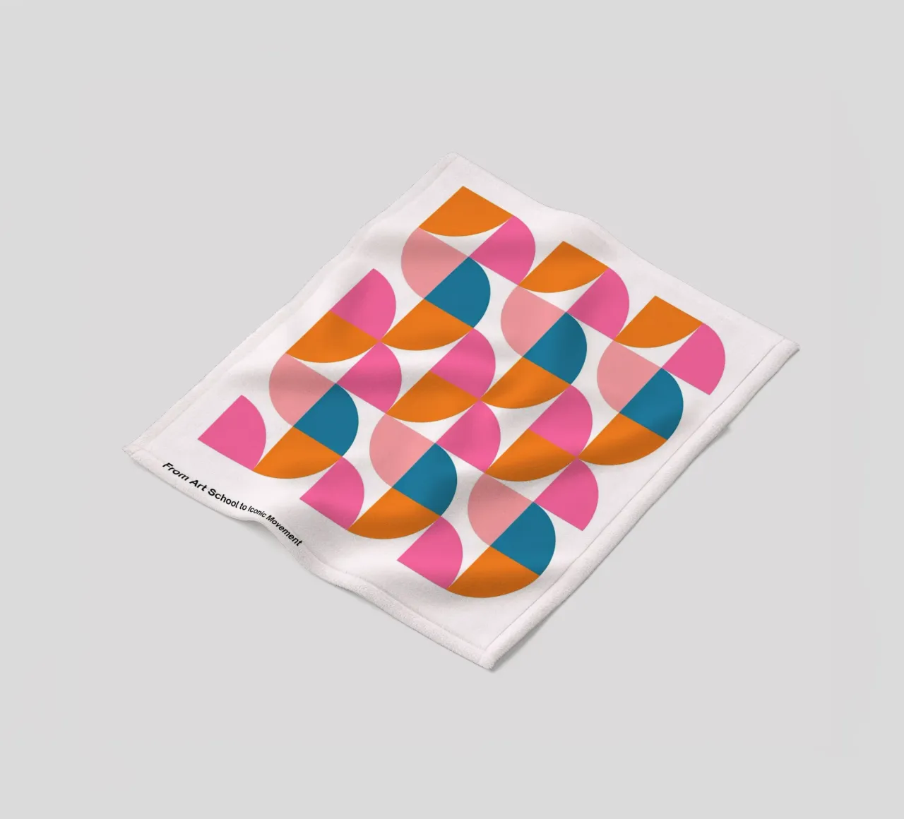 Bauhaus Geometric Abstract Grid Print by Iconic Movement Bri coperta in pile da NorwesClub