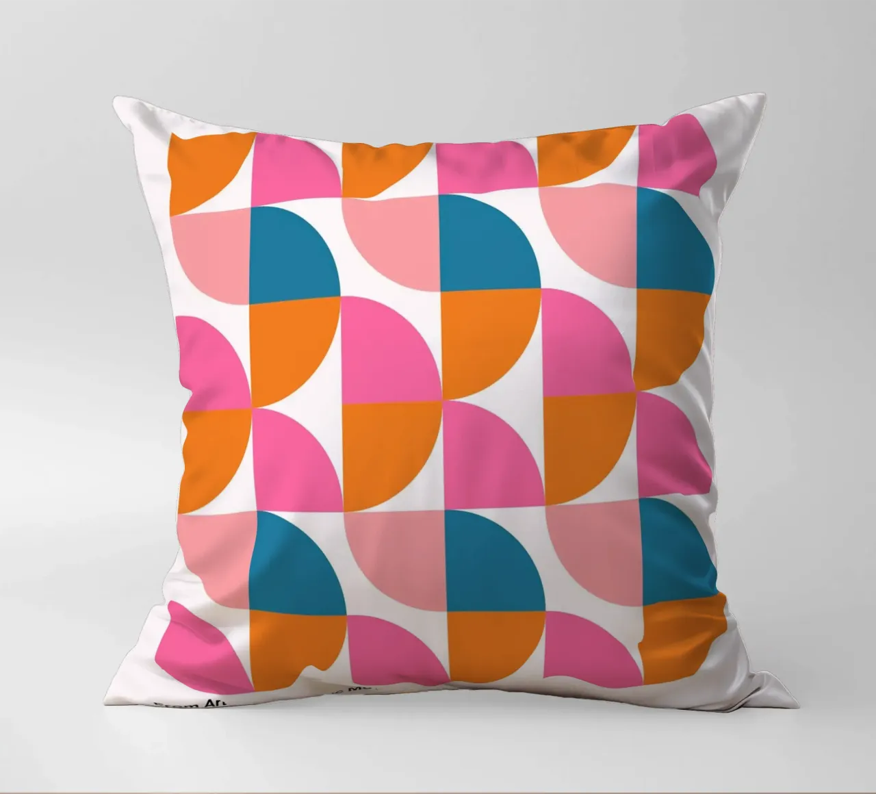Bauhaus Geometric Abstract Grid Print by Iconic Movement Bri cuscino da NorwesClub