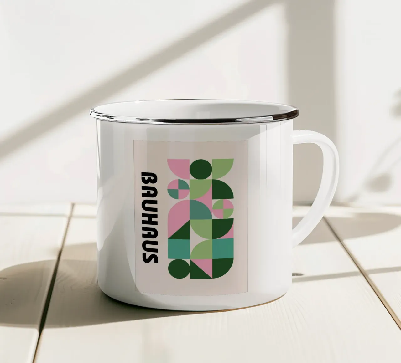 Modello astratto geometrico Bauhaus di Forme moderniste, passato tazza in smalto da NorwesClub