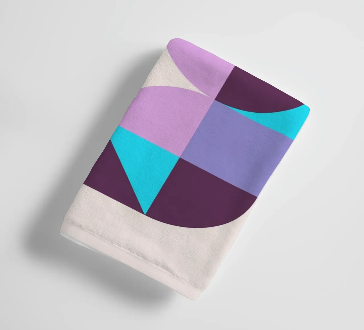 Bauhaus Geometric Pattern Abstract Print von Modernist Forms, Handtuch von NorwesClub