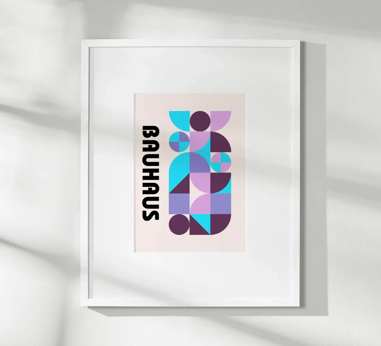 Stampa astratta con motivo geometrico Bauhaus di Modernist Forms, carta hahnemühle da NorwesClub