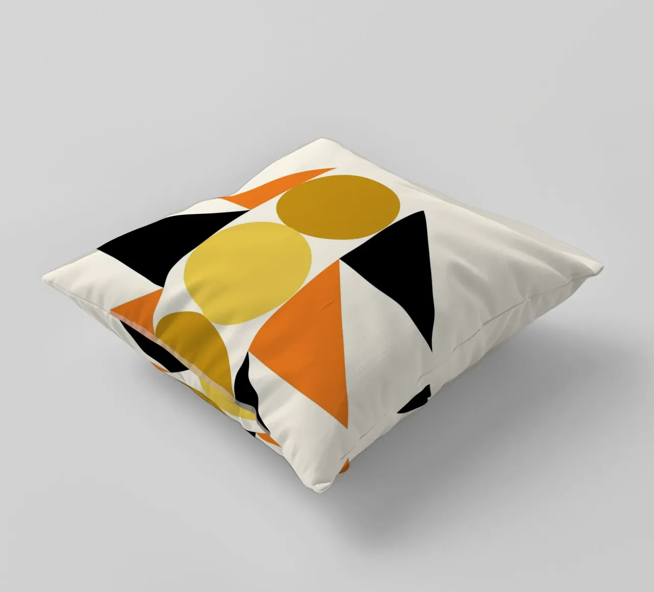 Forme geometriche astratte Bauhaus di Circles & Triangles cuscino da NorwesClub