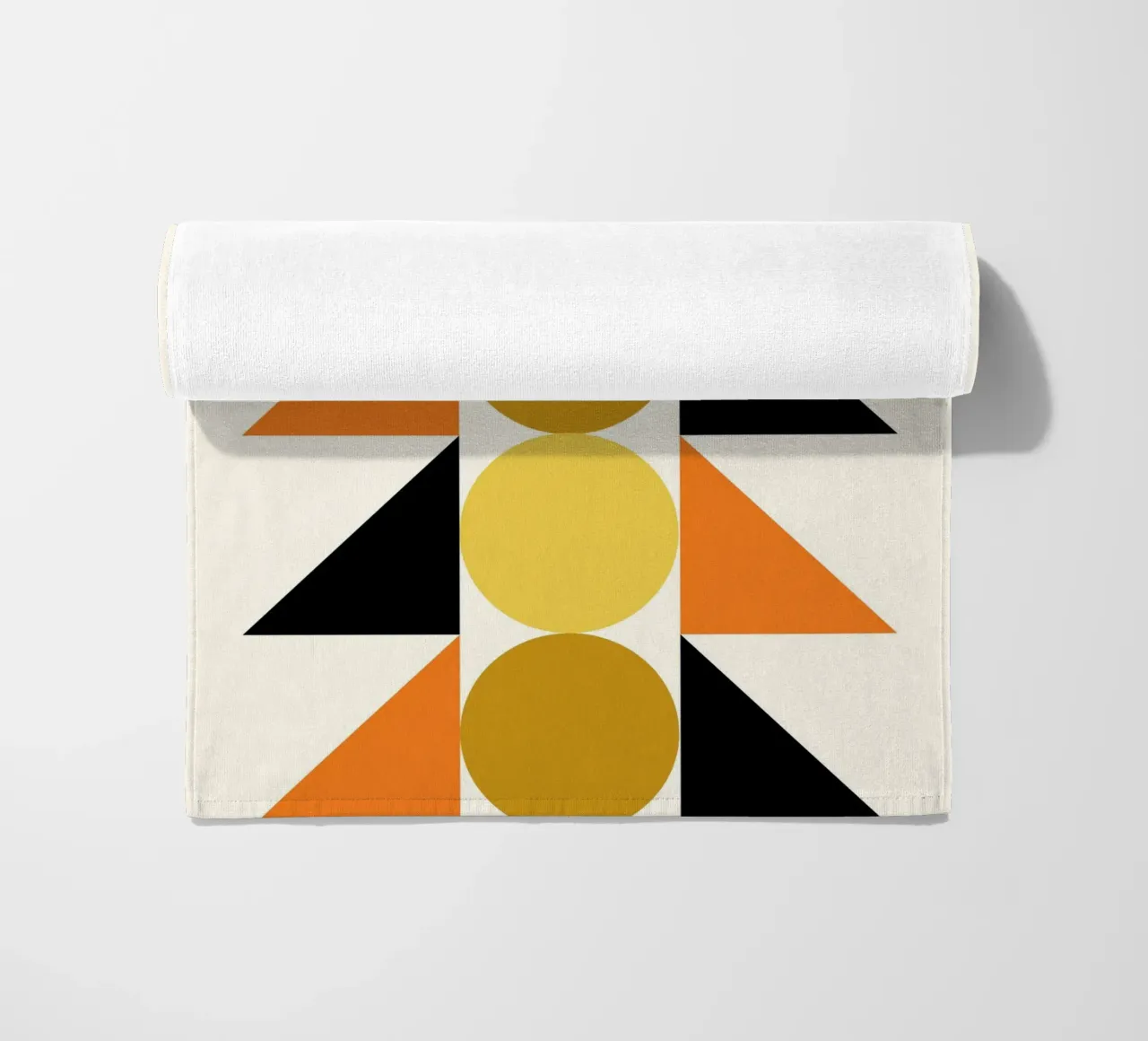 Forme geometriche astratte Bauhaus di Circles & Triangles telo mare da NorwesClub