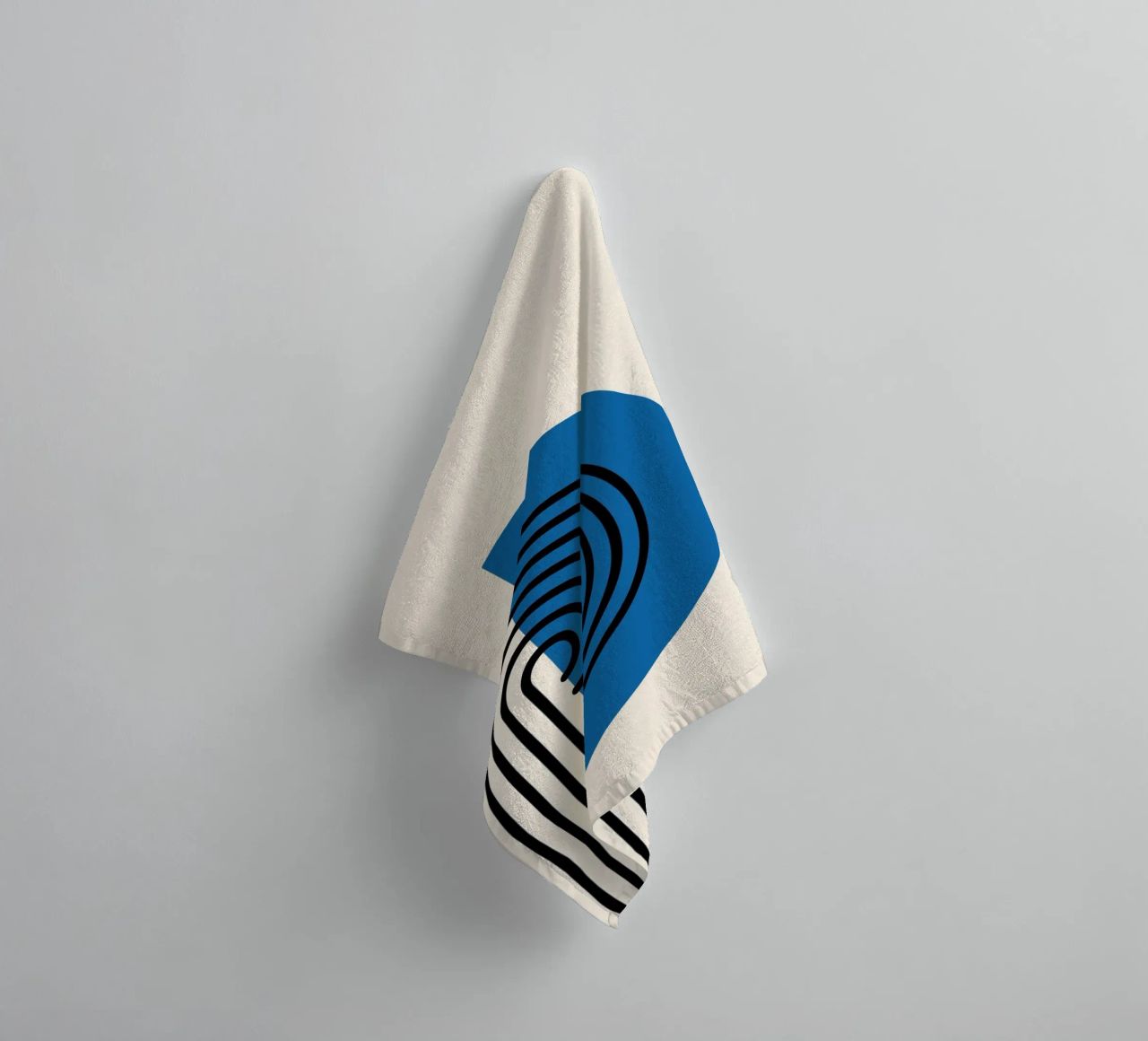 Abstracte retro regenboog boog door Modernist Forms, Bl badhanddoek van NorwesClub