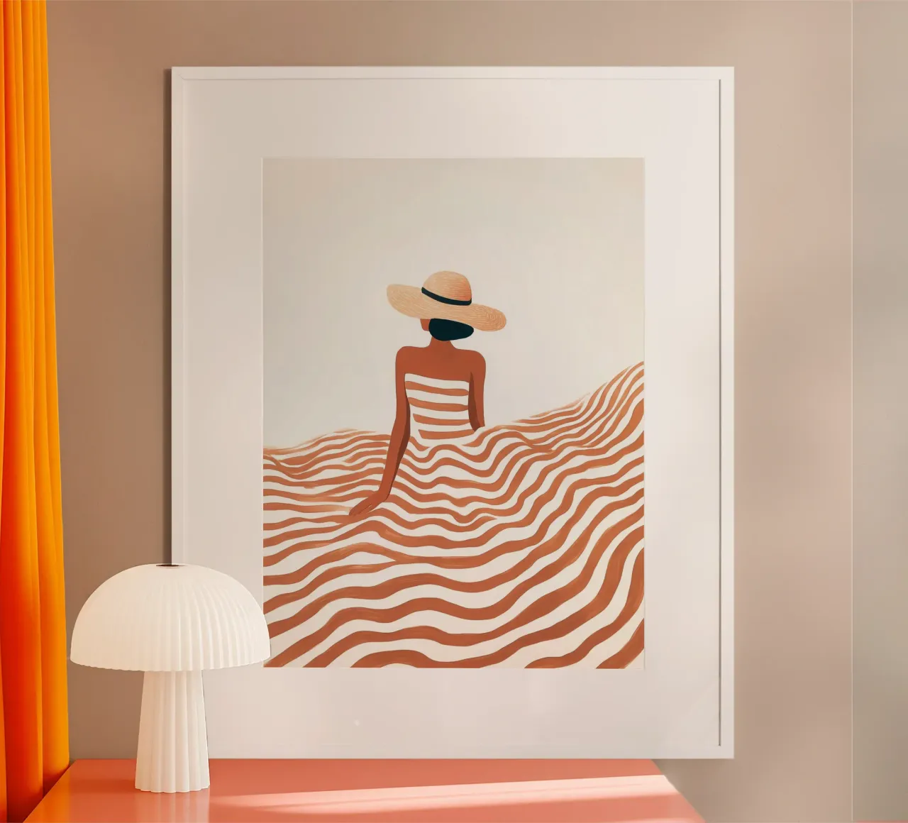 Si alza il vento | Donna a strisce sulla spiaggia poster con telaio in plastica da Autofocus