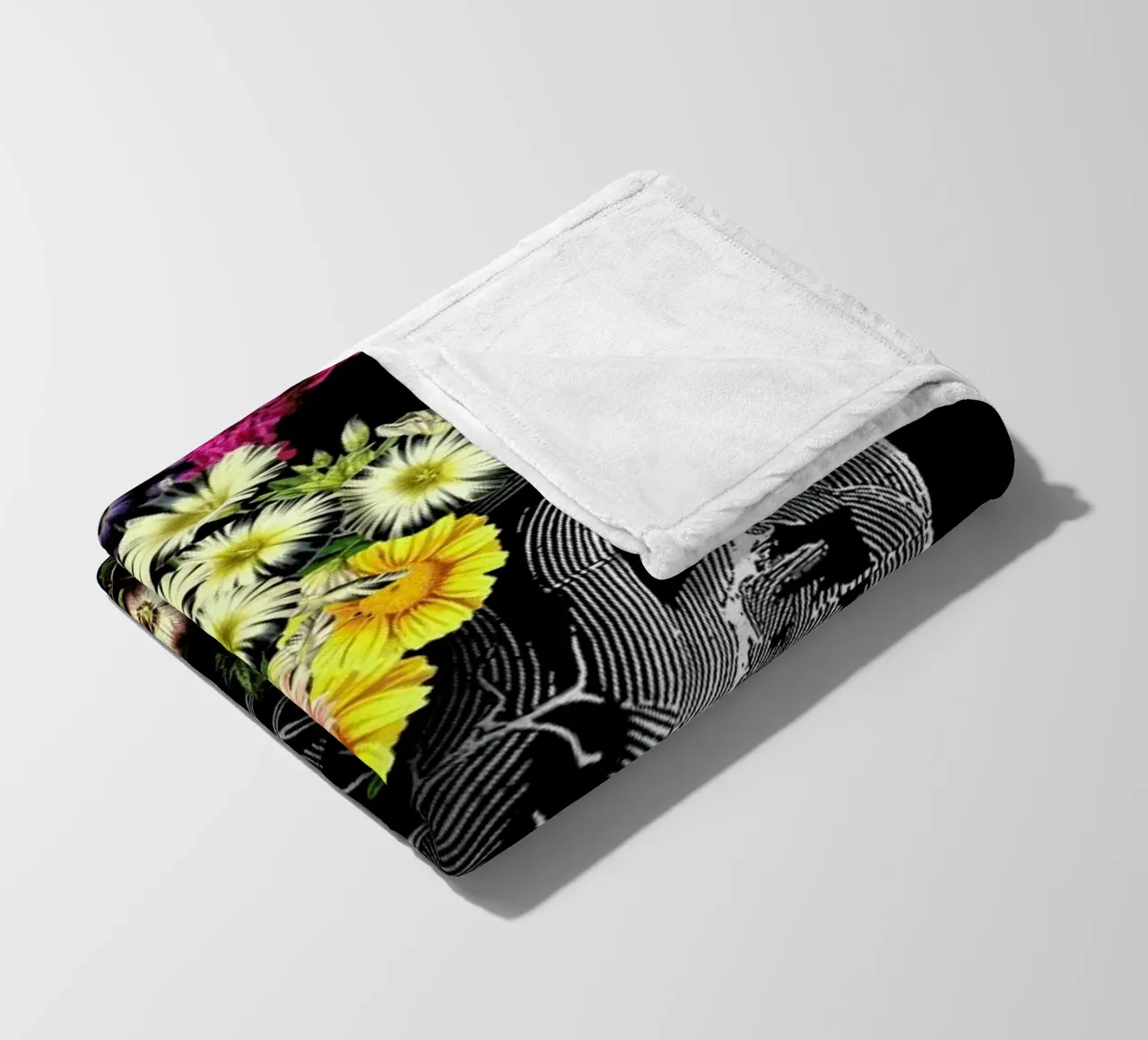 Flower Heart Spring coperta in pile da Tobe Fonseca