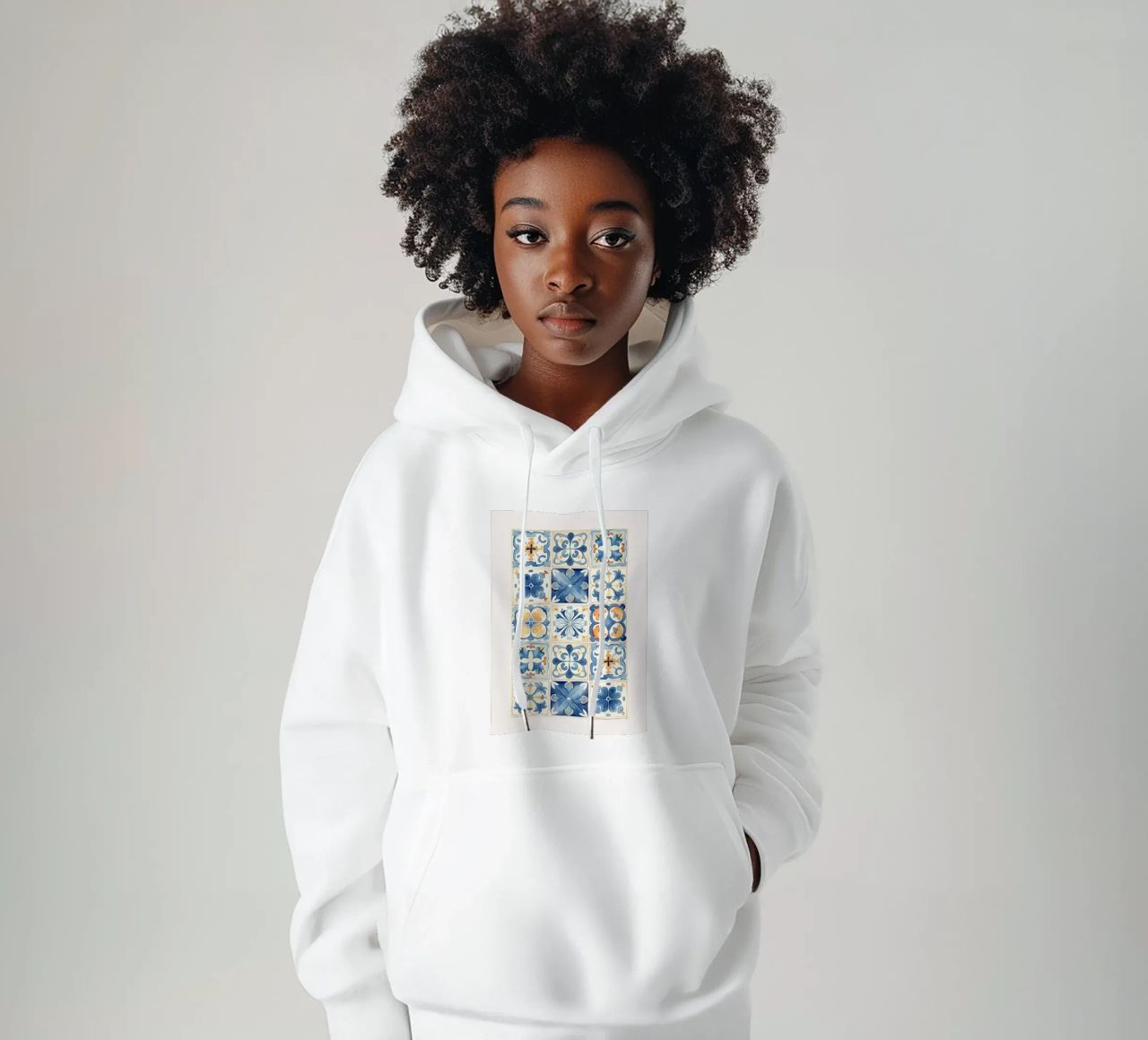 Piastrelle mediterranee: Blu e arancio, Azulejo, Pattern Art felpa con cappuccio da NorwesClub