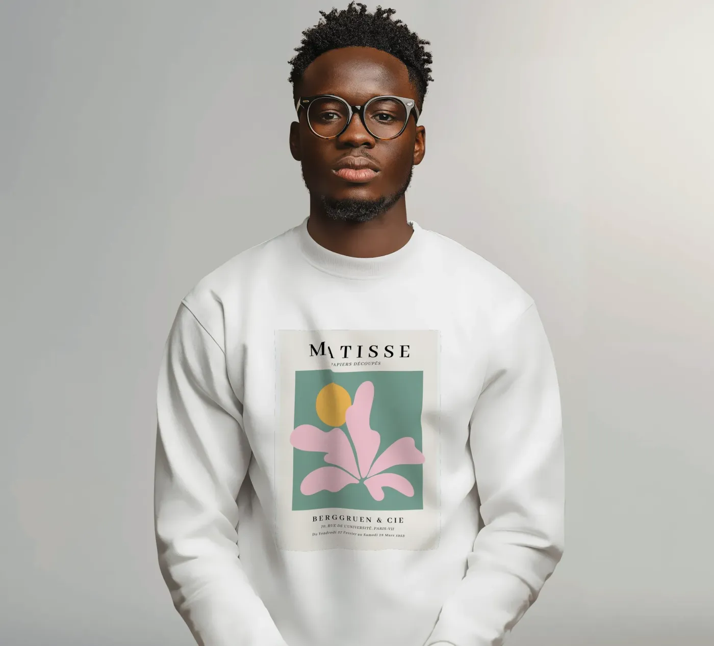 Comfortable and beautiful sweatshirt by Vonda Shop
