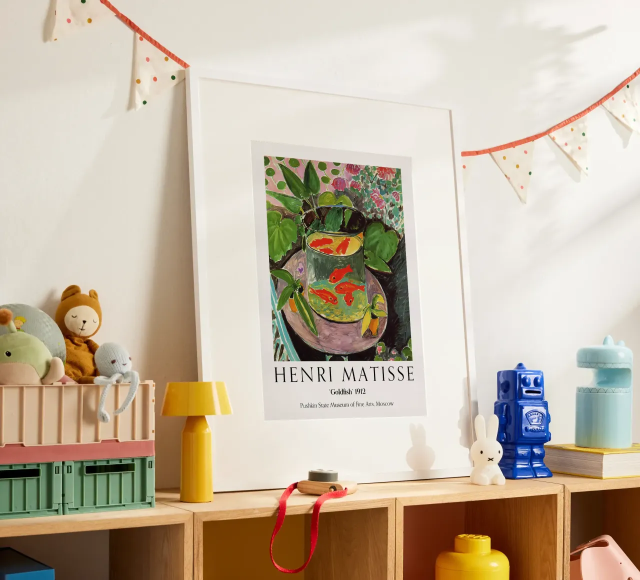 Pesce rosso 1912 poster con telaio in plastica da Vonda Shop