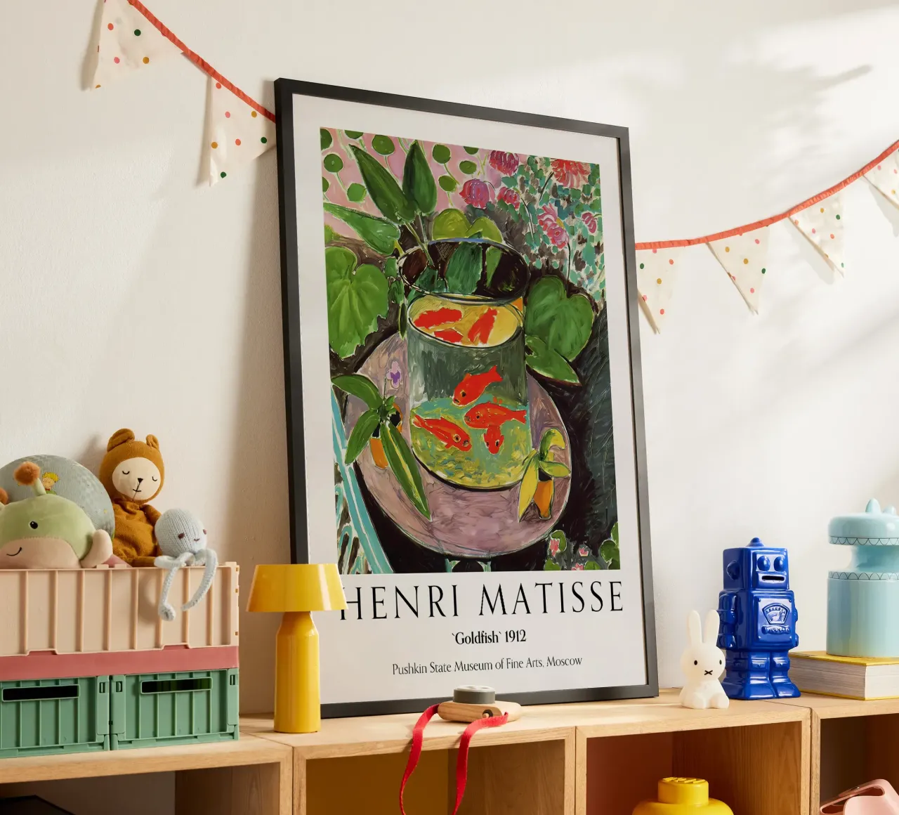 Pesce rosso 1912 poster con telaio in plastica da Vonda Shop