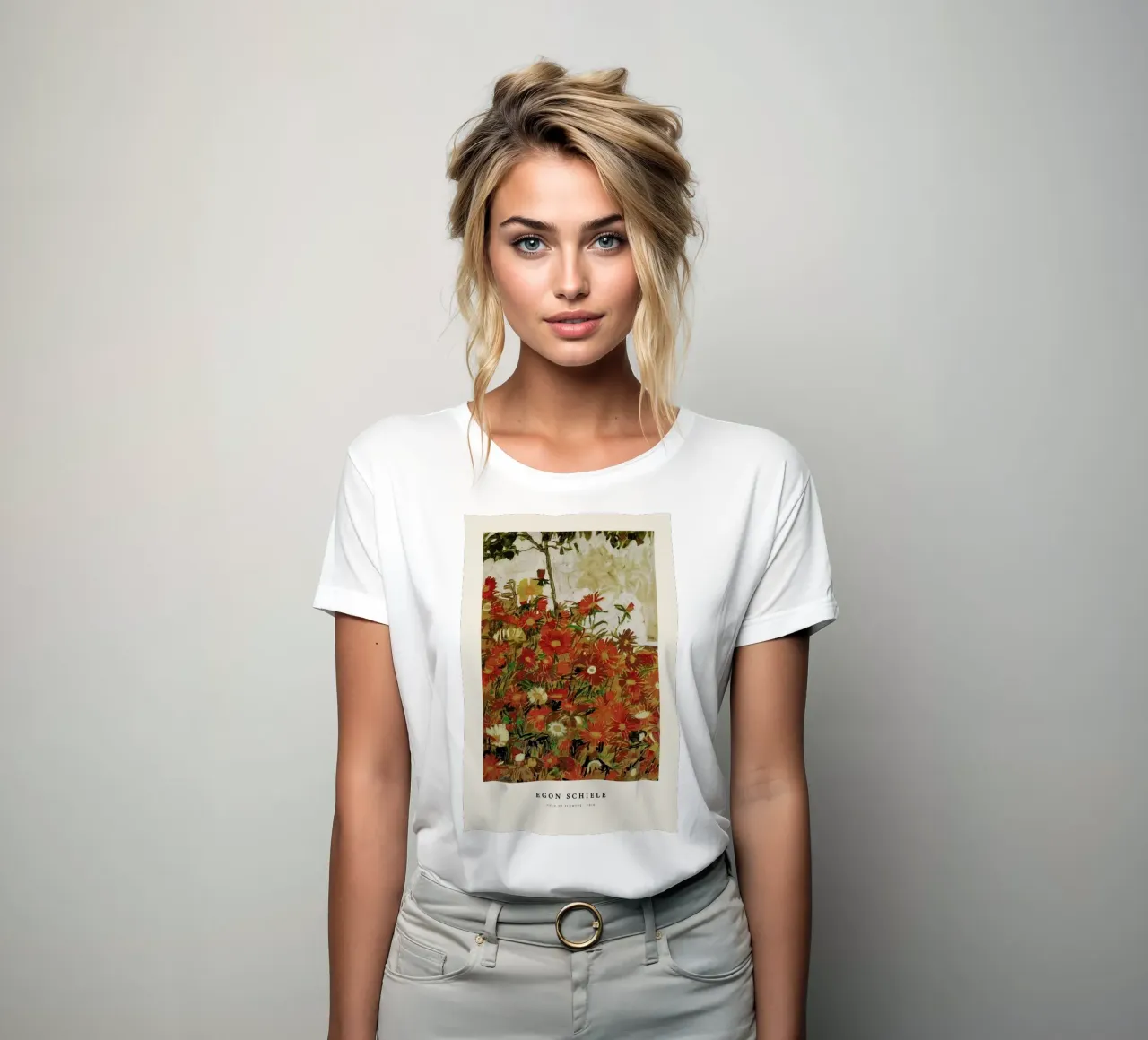 Egon Schiele - Field Of Flowers - 1910 t-shirt da donna da Vintage by JUNIQE