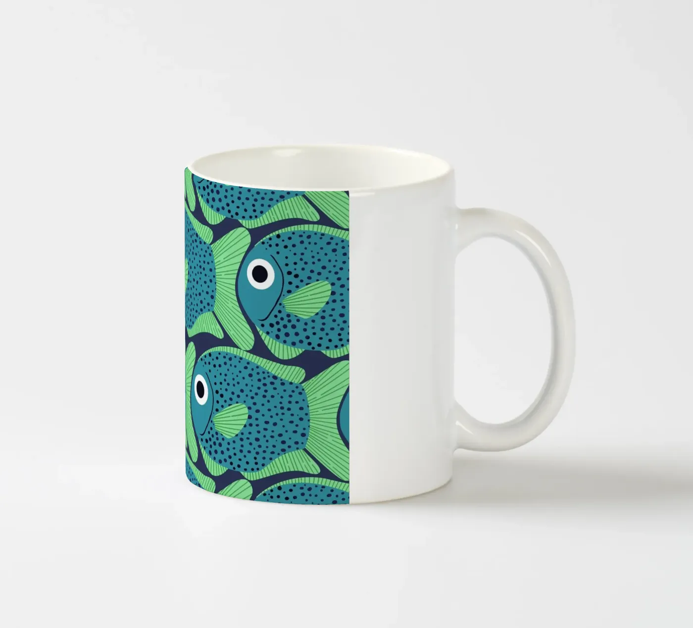 Blue Fish Pattern Keramik Tasse von Laura Graves