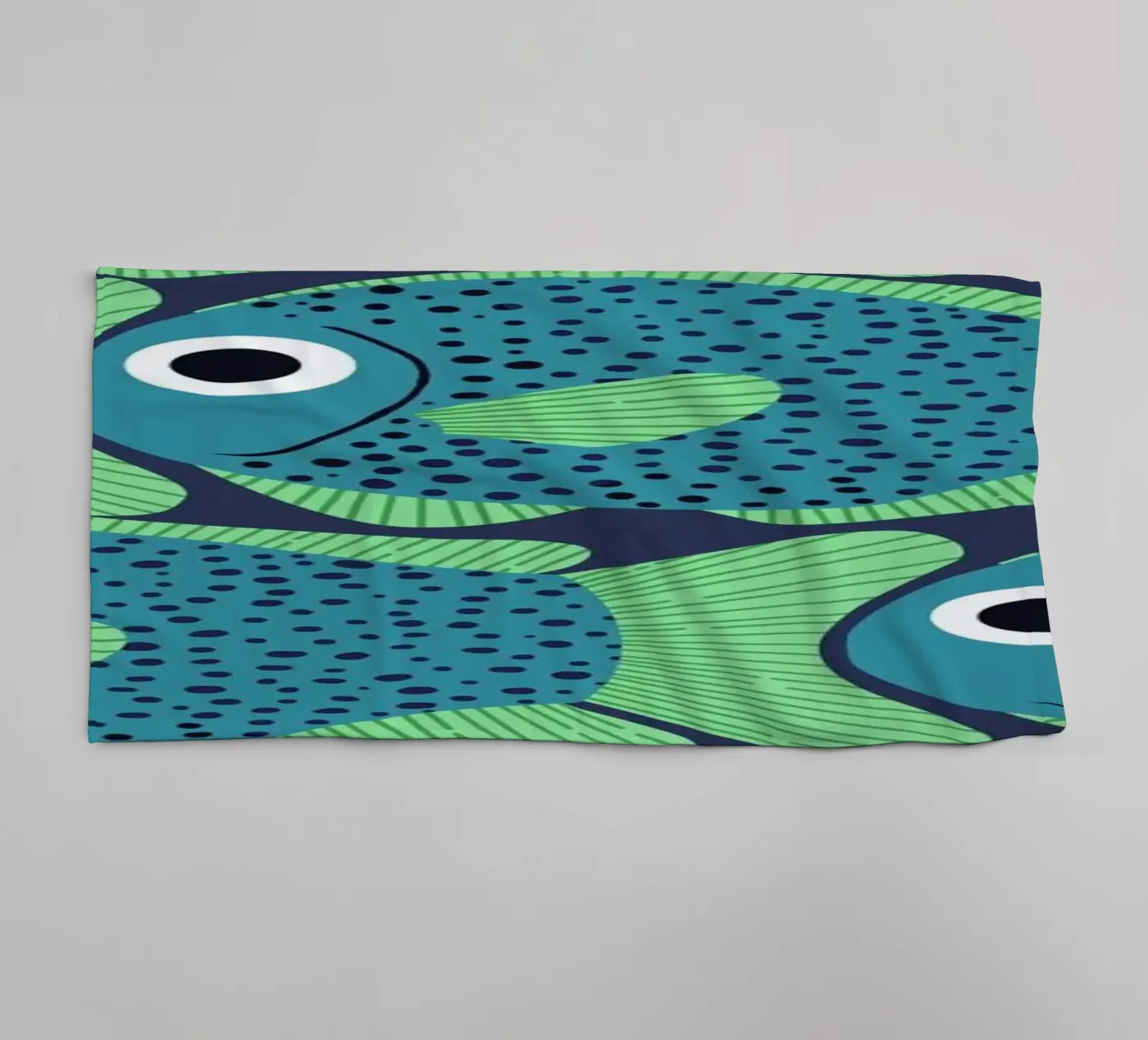 Blue Fish Pattern badhanddoek van Laura Graves