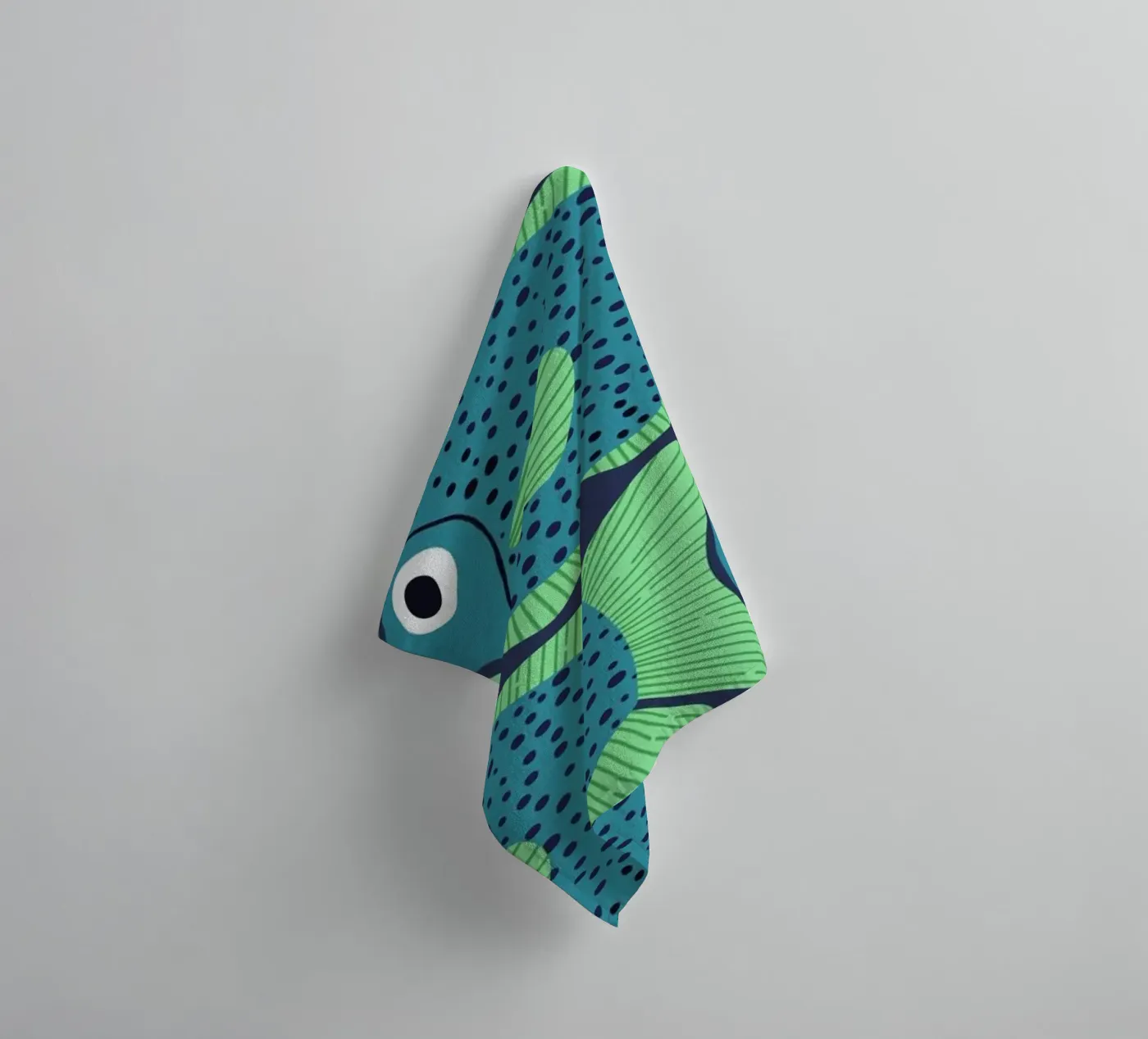 Blue Fish Pattern badhanddoek van Laura Graves