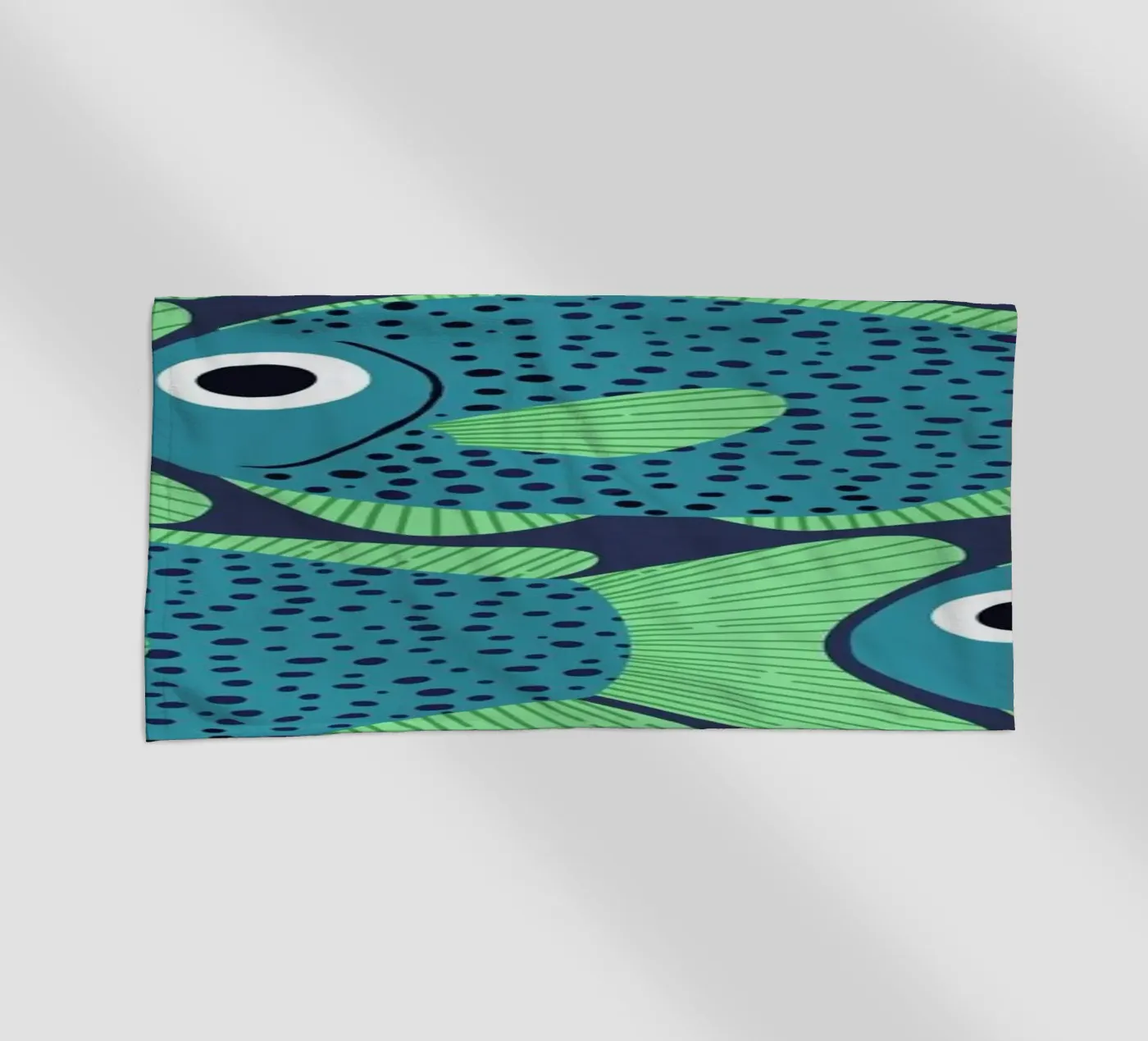 Blue Fish Pattern strandhanddoek van Laura Graves