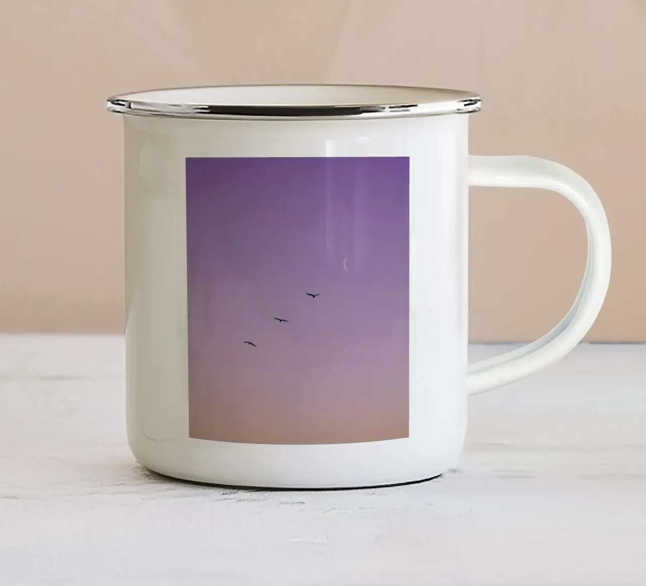 To The Moon And Back tazza in smalto da Rupert Höller