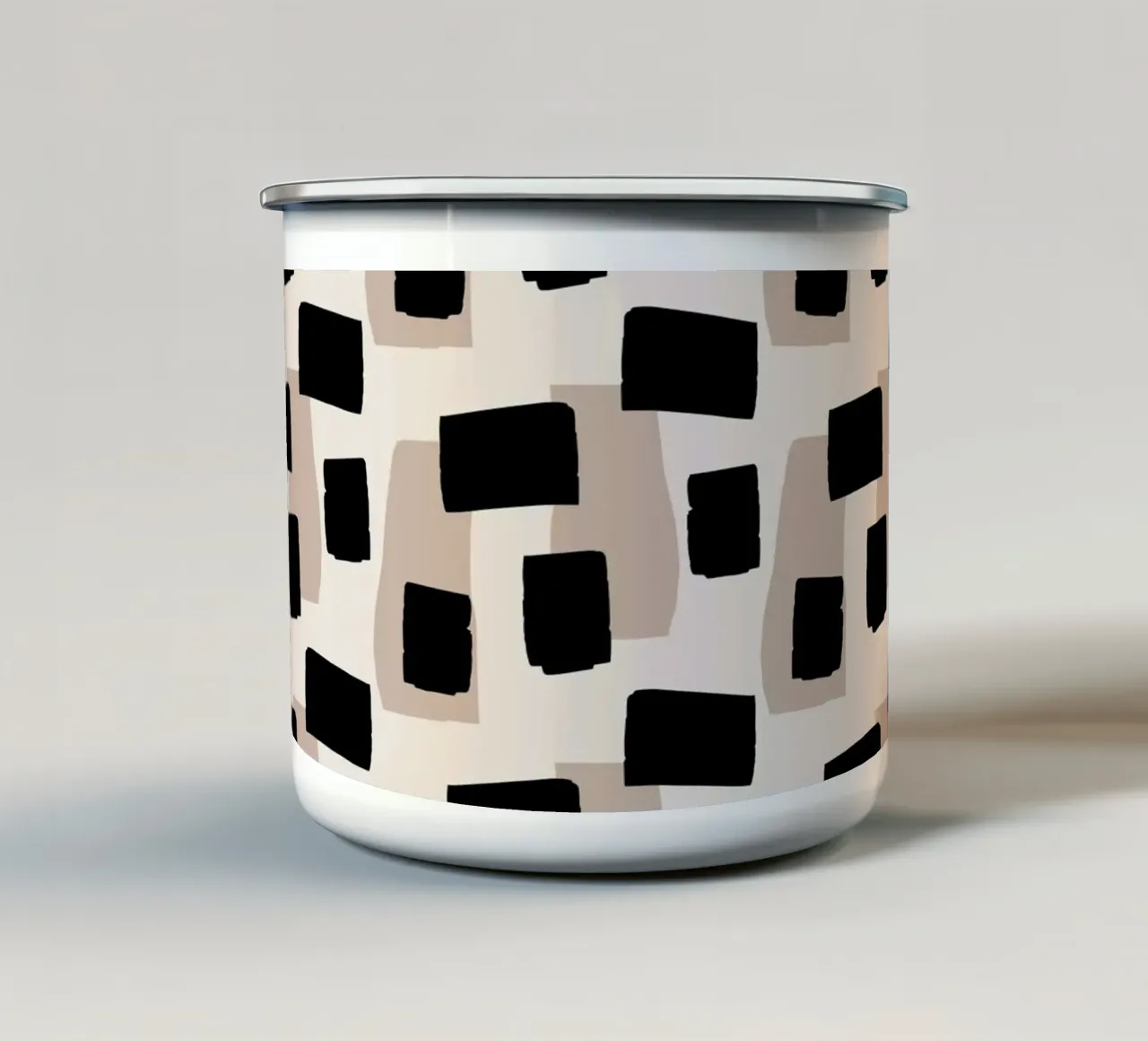 Pattern Love No 115 tazza in smalto da treechild