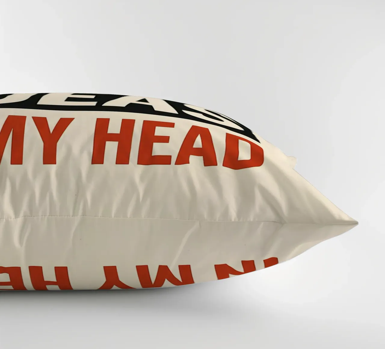 Bad Ideas Print cuscino da MoviesArt