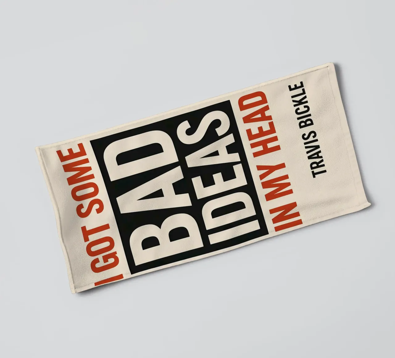 Bad Ideas Print asciugamano da bagno da MoviesArt