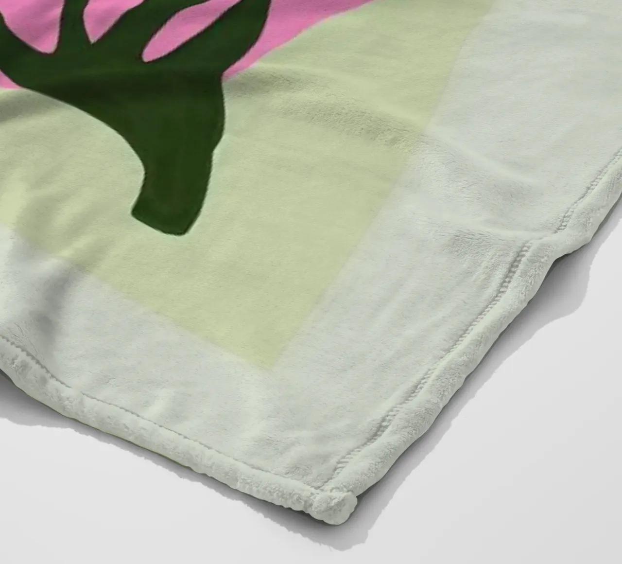 Camellia In Bloom I coperta in pile da Studio One