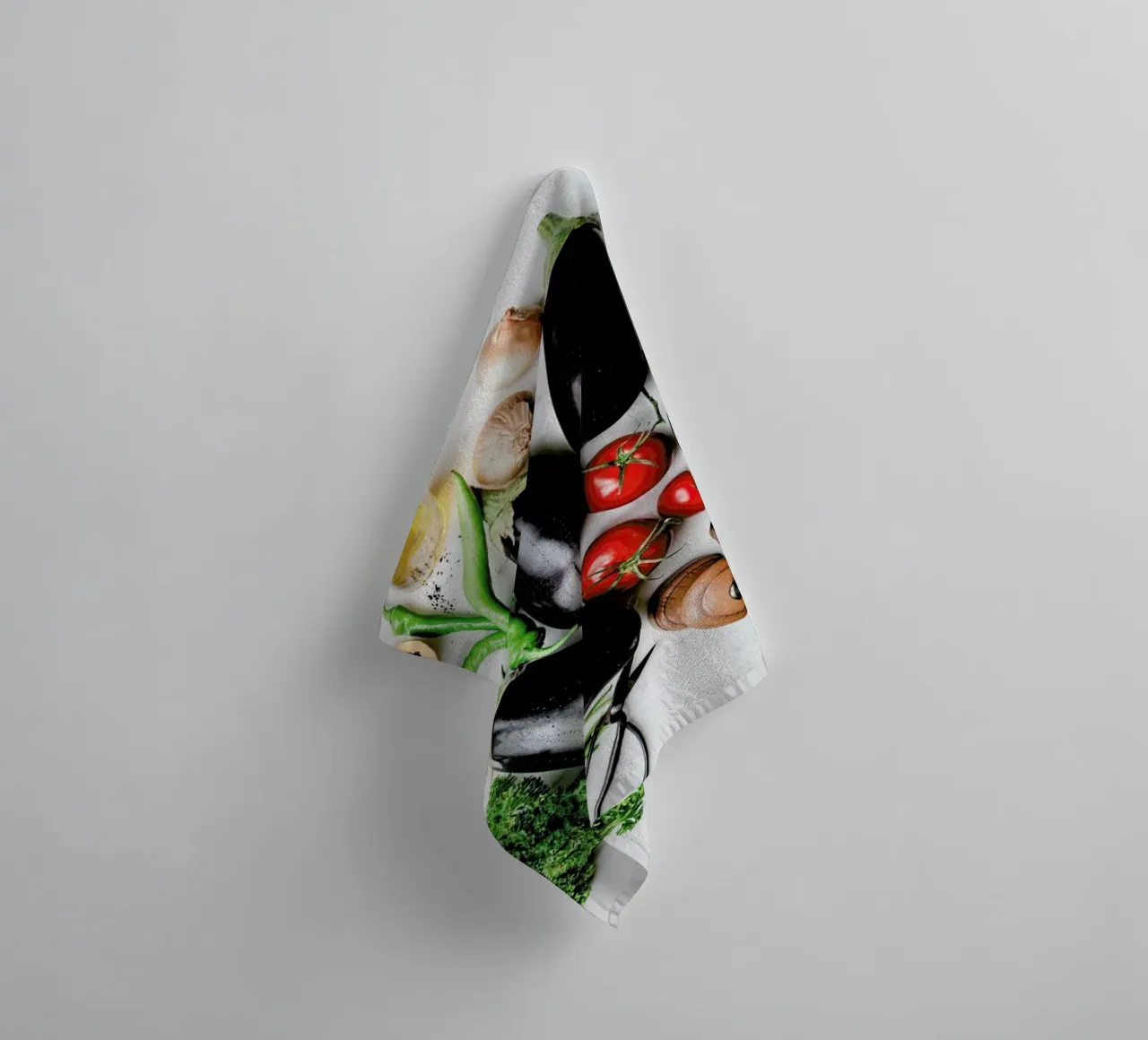 Auberginen towel by Eat this