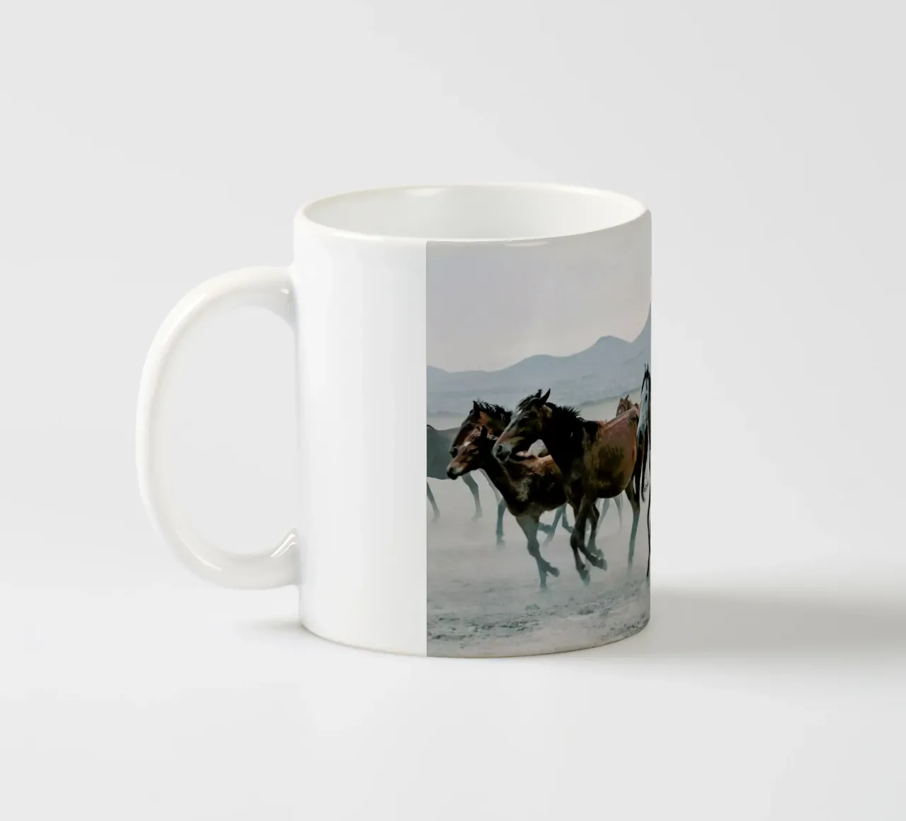 Charging On tazza in ceramica da Natural Kingdom
