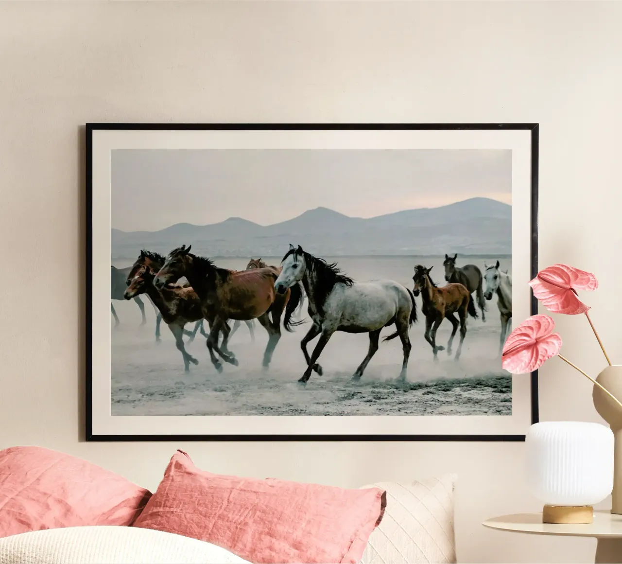 Charging On poster da Natural Kingdom