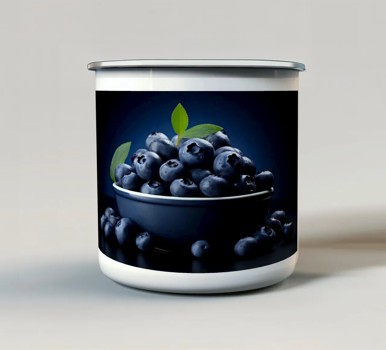 Un ritratto di mirtilli tazza in smalto da M-Ulrich-Digital Art