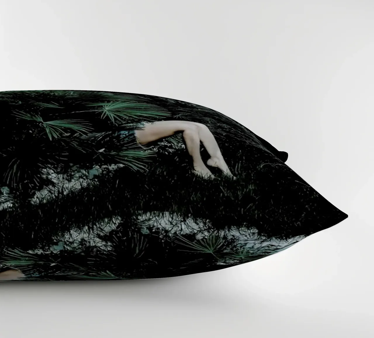 Reconnecting To Nature @FrancescoSambati cuscino da EyeEm Mobile GmbH