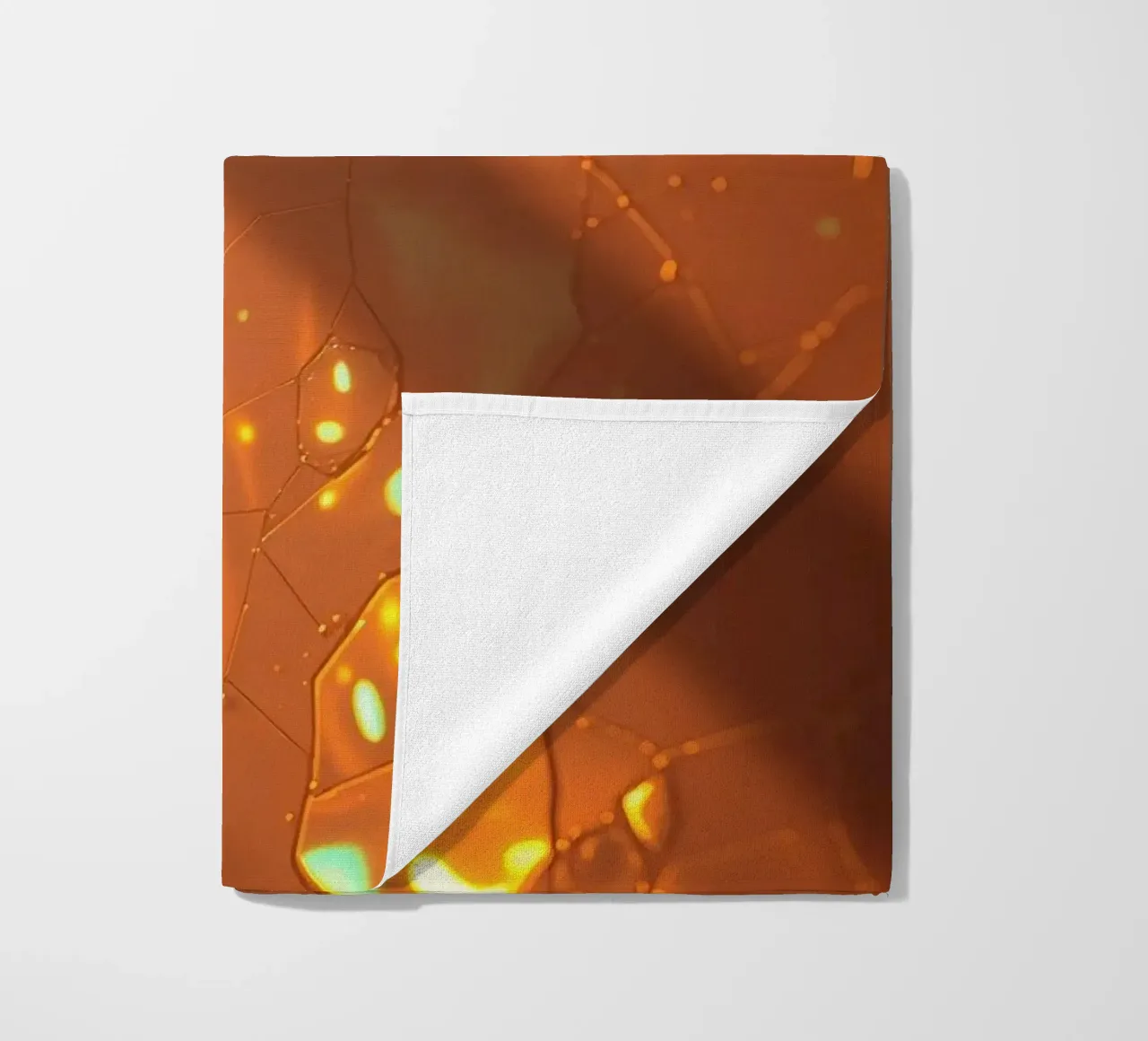 design astratto con superficie strutturata, luce solare calda telo mare da DesignDoodle