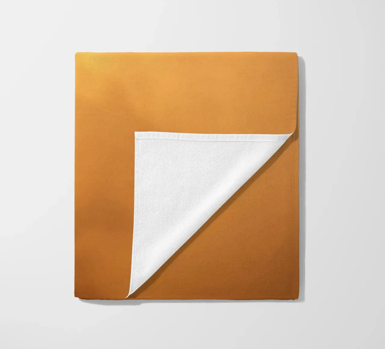 Bella carta da parati astratta dai toni caldi con nuvola soffice telo mare da DesignDoodle