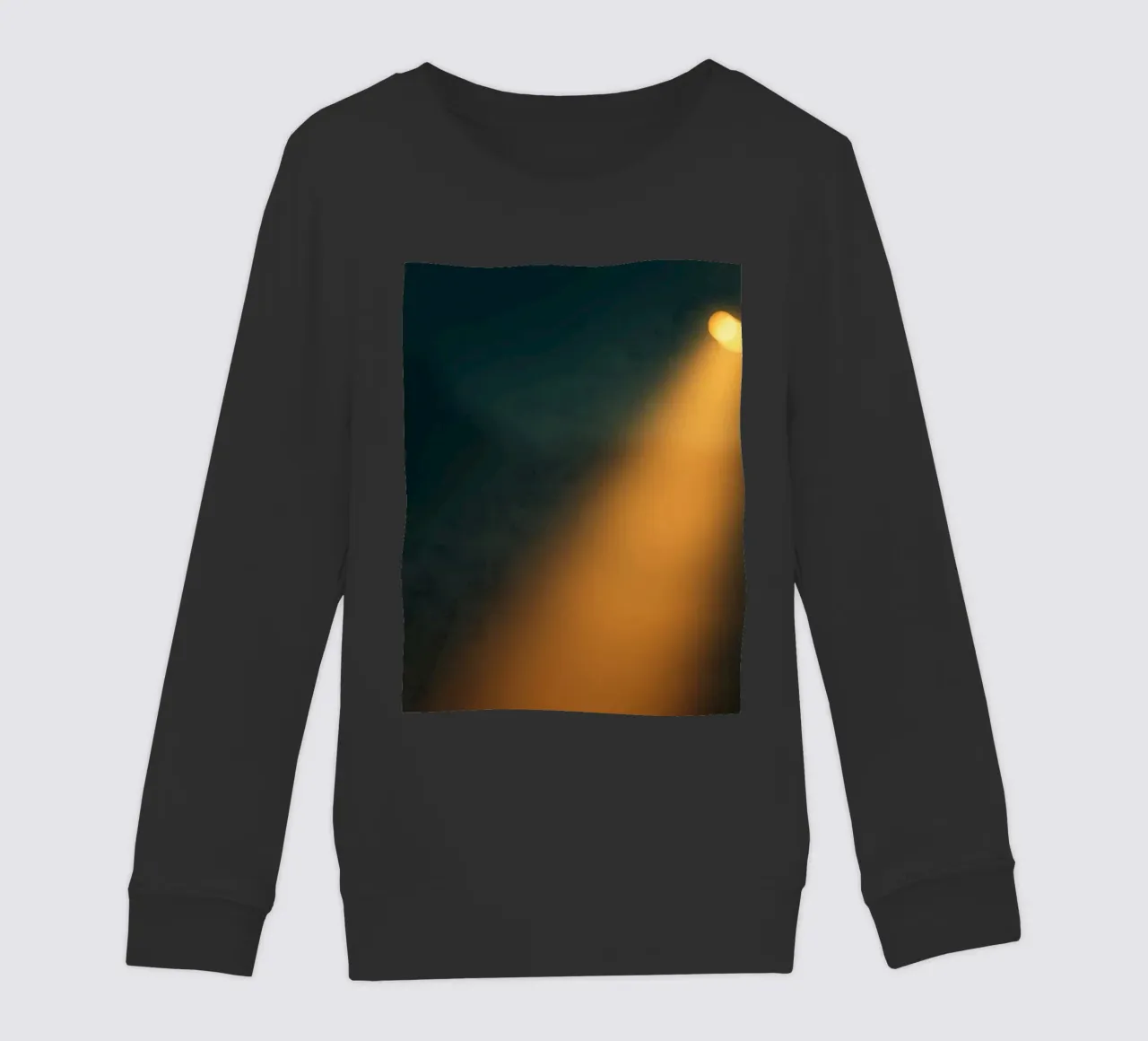 Explore warm light beams illuminating the abstract backgroun felpa bambino da DesignDoodle