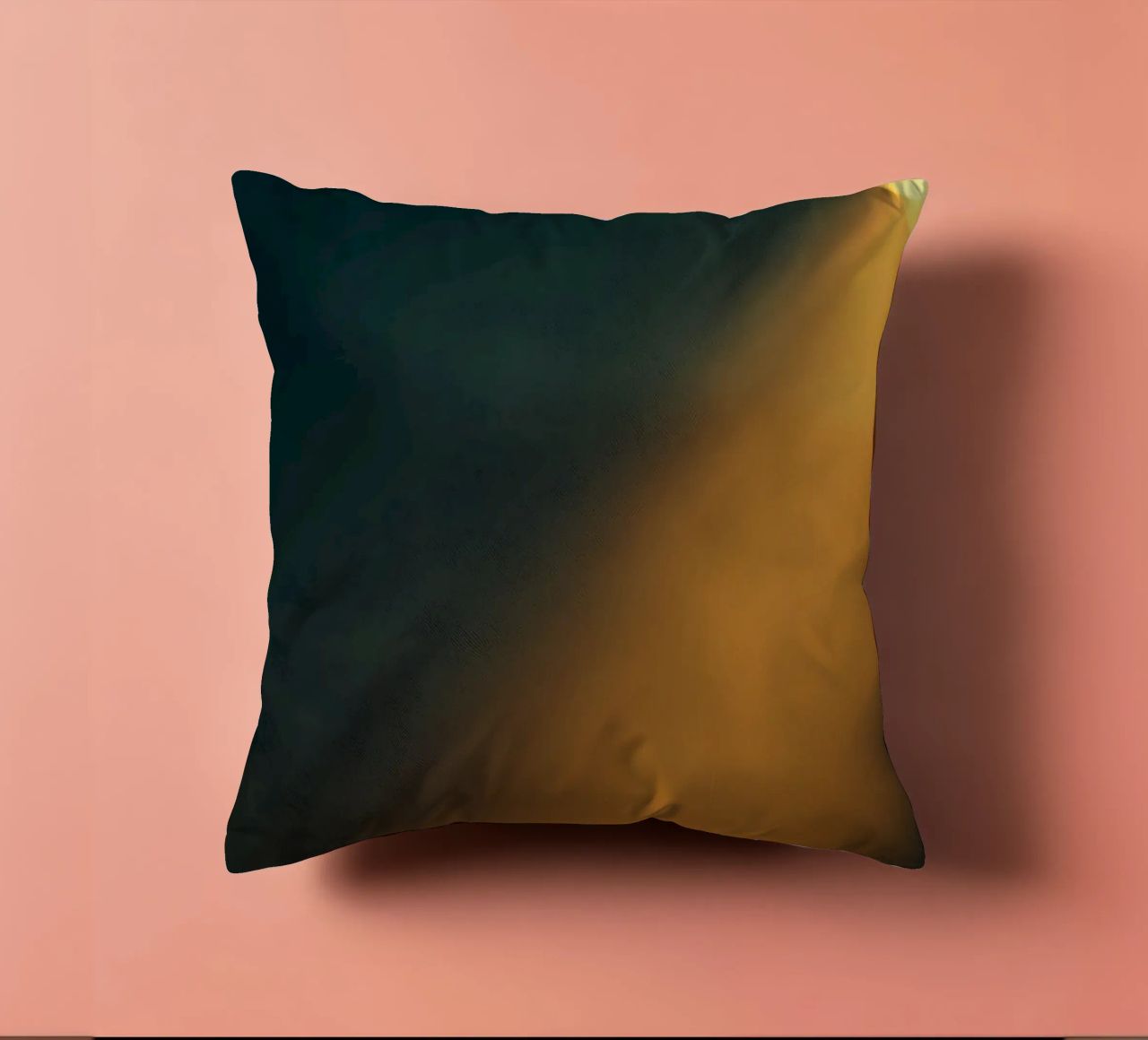 Explore warm light beams illuminating the abstract backgroun cuscino da DesignDoodle