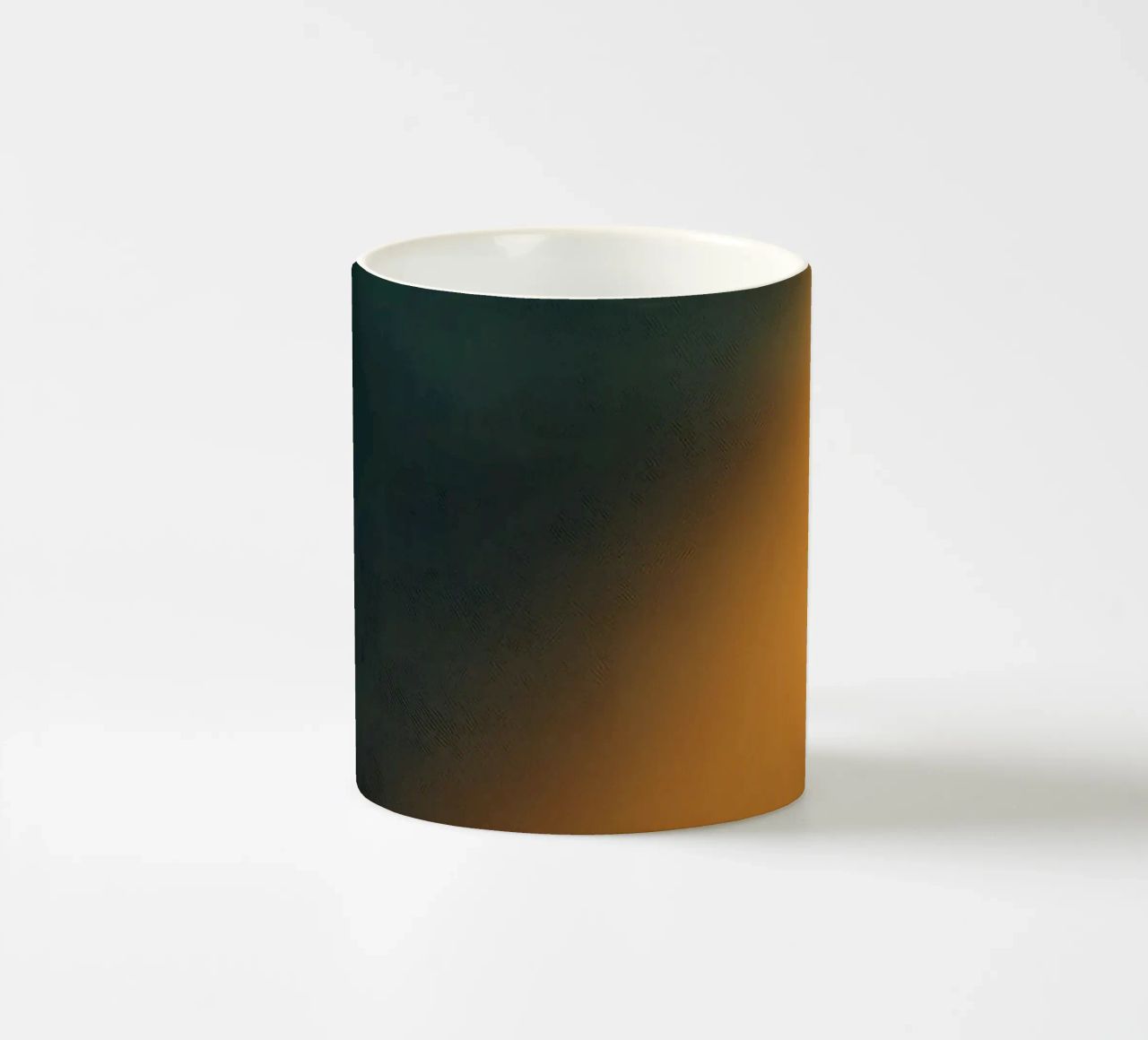 Explore warm light beams illuminating the abstract backgroun tazza in ceramica da DesignDoodle