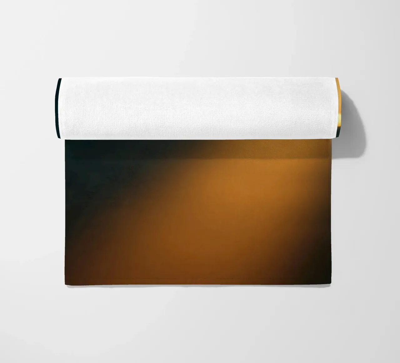 Explore warm light beams illuminating the abstract backgroun telo mare da DesignDoodle