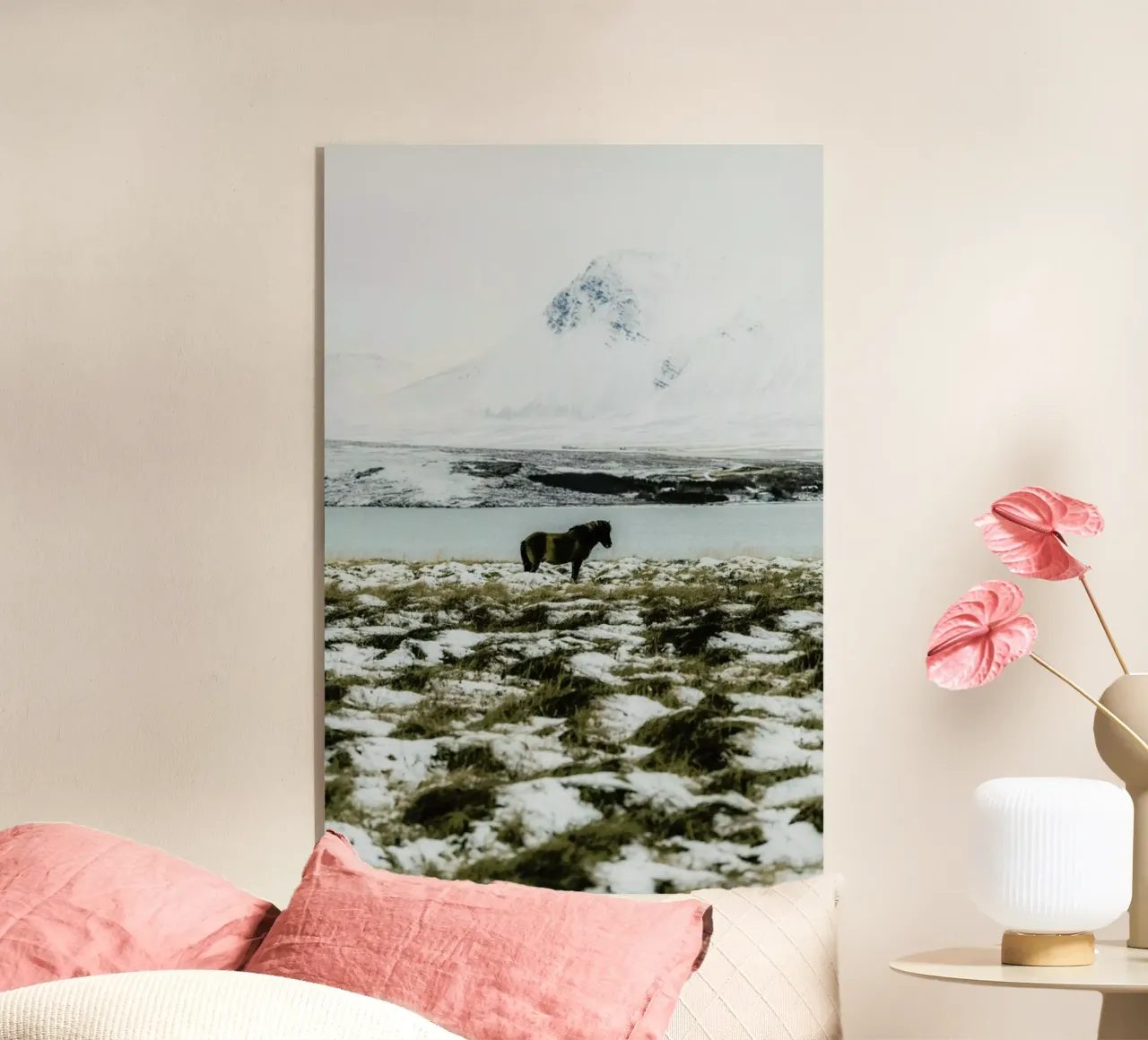 Born For The Cold plexiglass da Natural Kingdom