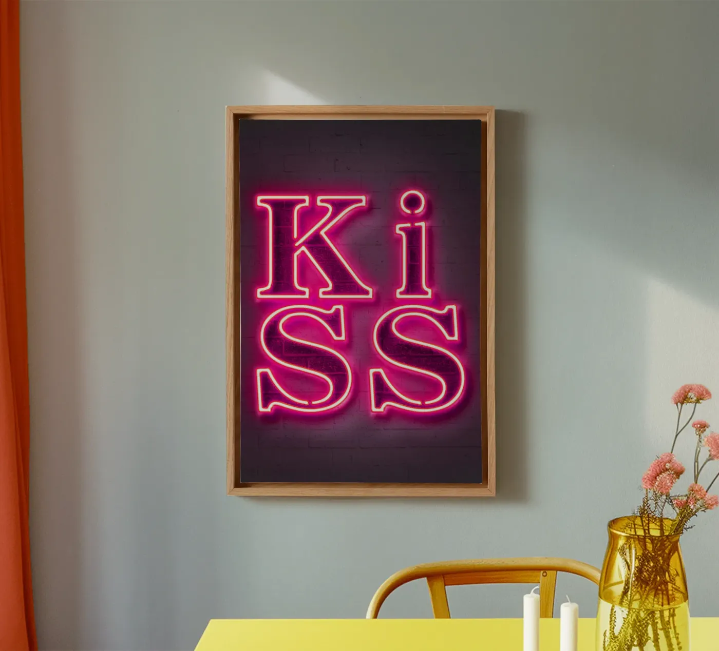 Kiss tela da Octavian