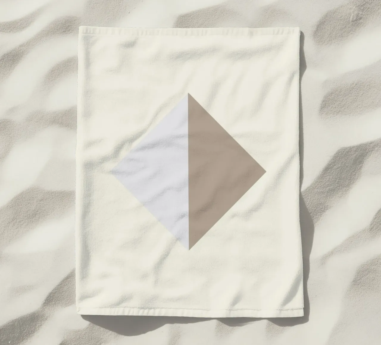 Mínimo beige 02 toalla de playa de Little Dean